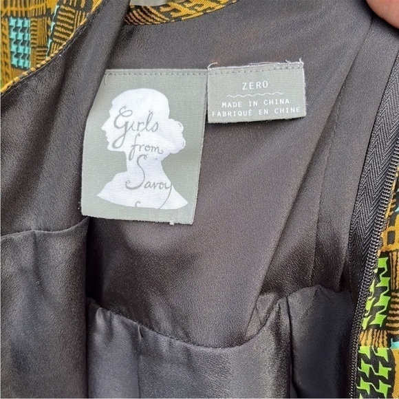 Like new Anthropologie / Girls From Savoy Silk Dress Size 0 - Picture 7 of 10